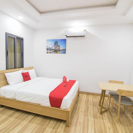 Reddoorz Premium Near E-Town Cidade de Ho Chi Minh Exterior foto